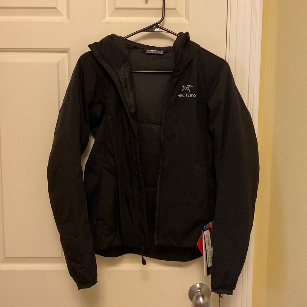 Arc'teryx Atom LT Insulated Hoodie - Women’s SMALL